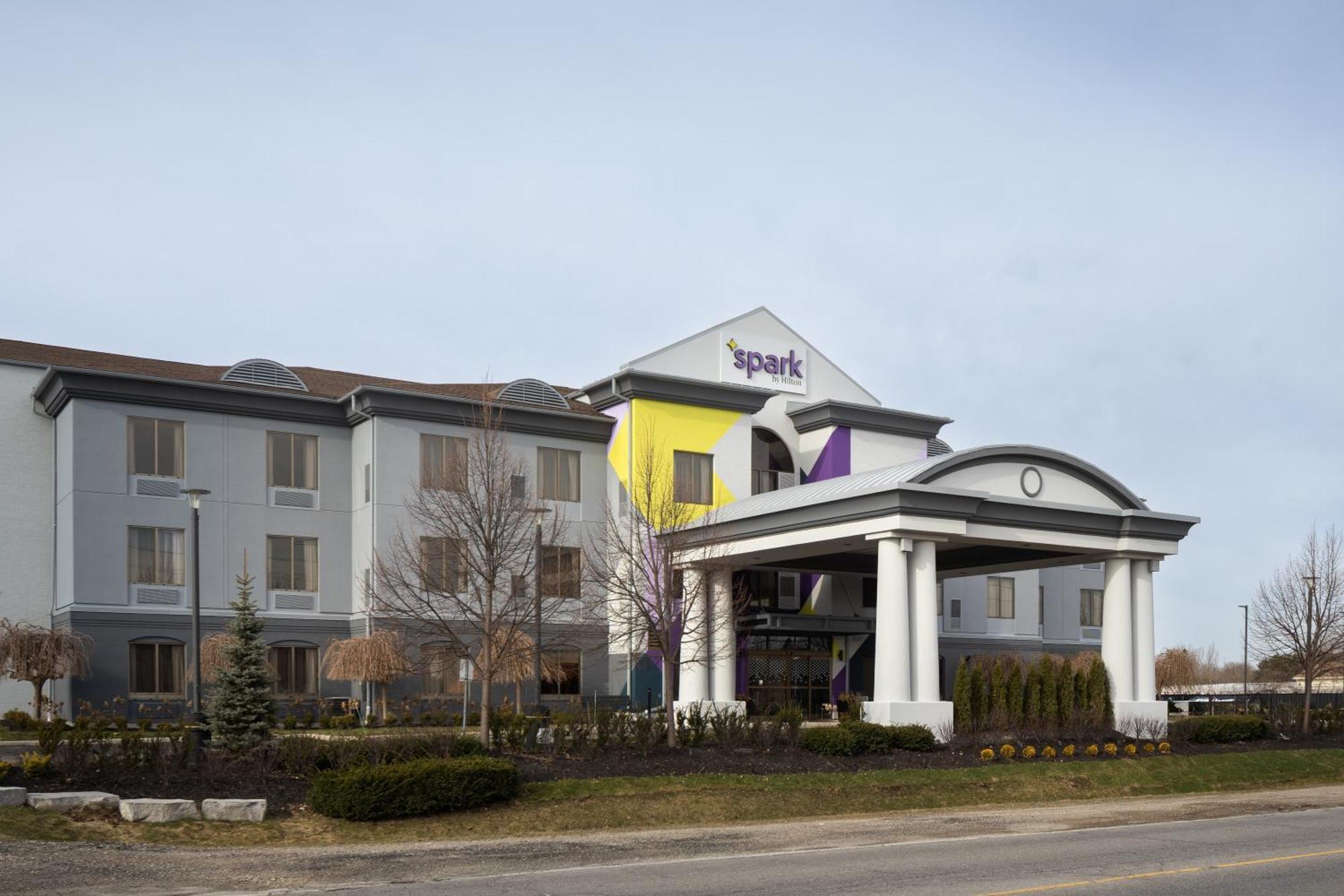 Spark By Hilton กวัลฟ์ ภายนอก รูปภาพ